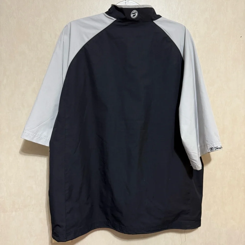 Second Skin Jacket Black Gray Pullover Windbreaker Pockets Short Sleeve